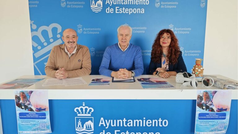 Estepona’s City Hall hosts ‘Ocean Blue Sensory’ event for seniors and vulnerable groups