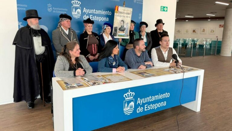 82317e25c54f48d71afd50c5e42de906