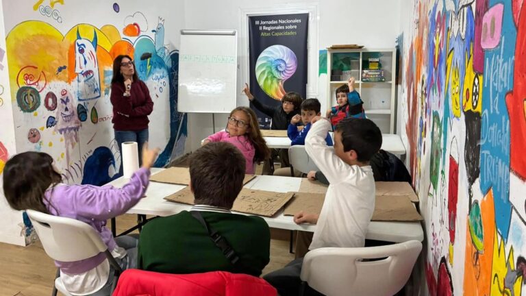 97550b49ed710fb66b25192f246f7304