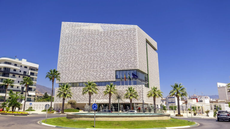 b3efdd4e63c4731f0ddeaeef5d5ed2b6