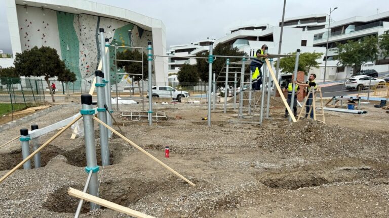 Municipal initiative expands free sports facilities network with addition of new calisthenics area