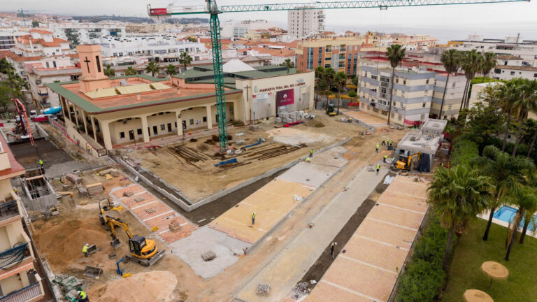 c39eb649f744c75a25e909ec4b4259fc