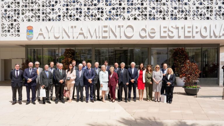 Estepona Honors the Consular Corps of Malaga with a Landmark Meeting on International Cooperation