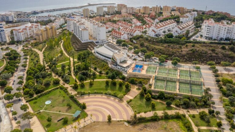 e15dbafcf5c2a444c6d0db658eff3a04